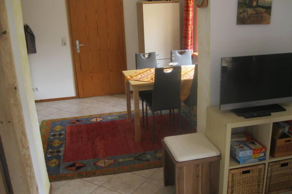 Urlaub Mit Blick Auf Schiltachs Fachwerkhaeuser Bagian luar foto